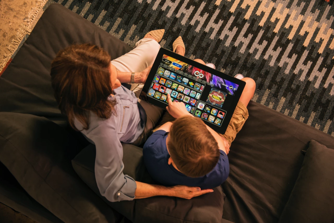 The Infinity Game Board sells for US$499.99